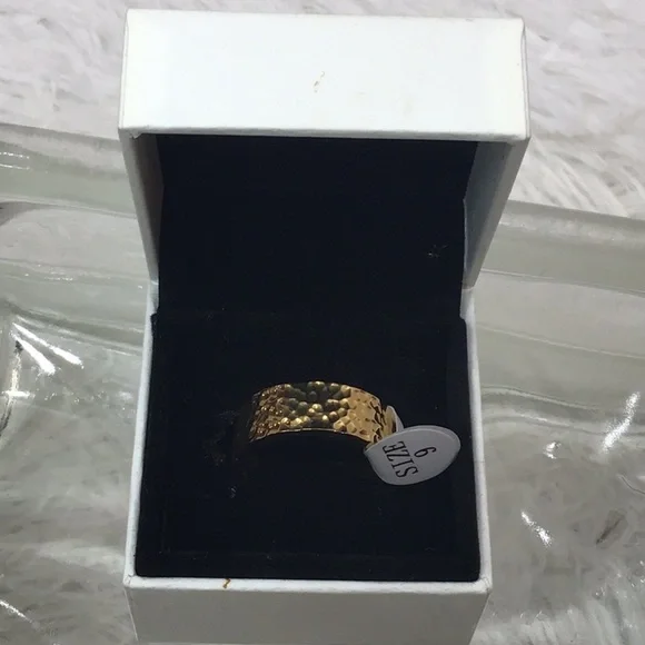 Titanium band gold color hammered finish 9 - Picture 1 of 6